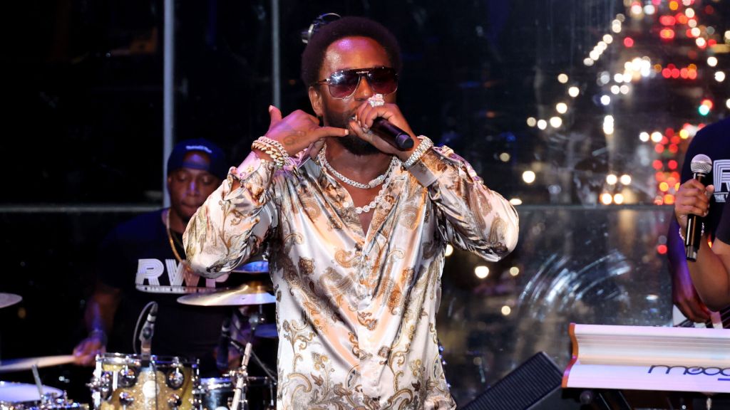 Cam’ron Reveals New Mixtape And Assures Return Of The ‘Old’ Ma$e