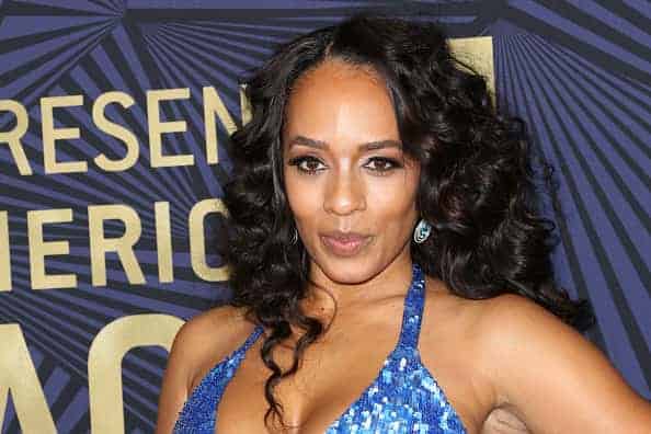 Melyssa Ford on red carpet.